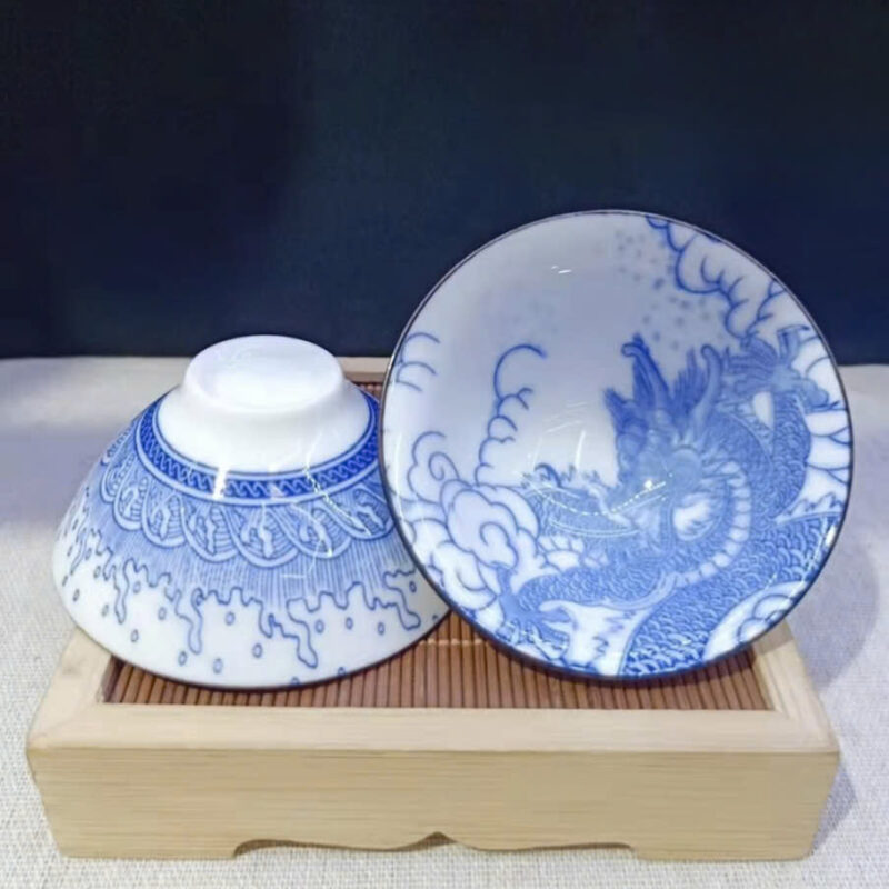 Ly sứ hình mũ tre nhỏ (chọn ngẫu nhiên)