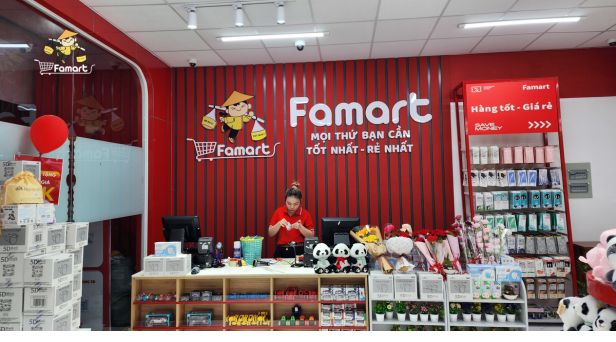 Gia dụng đồng giá Famart